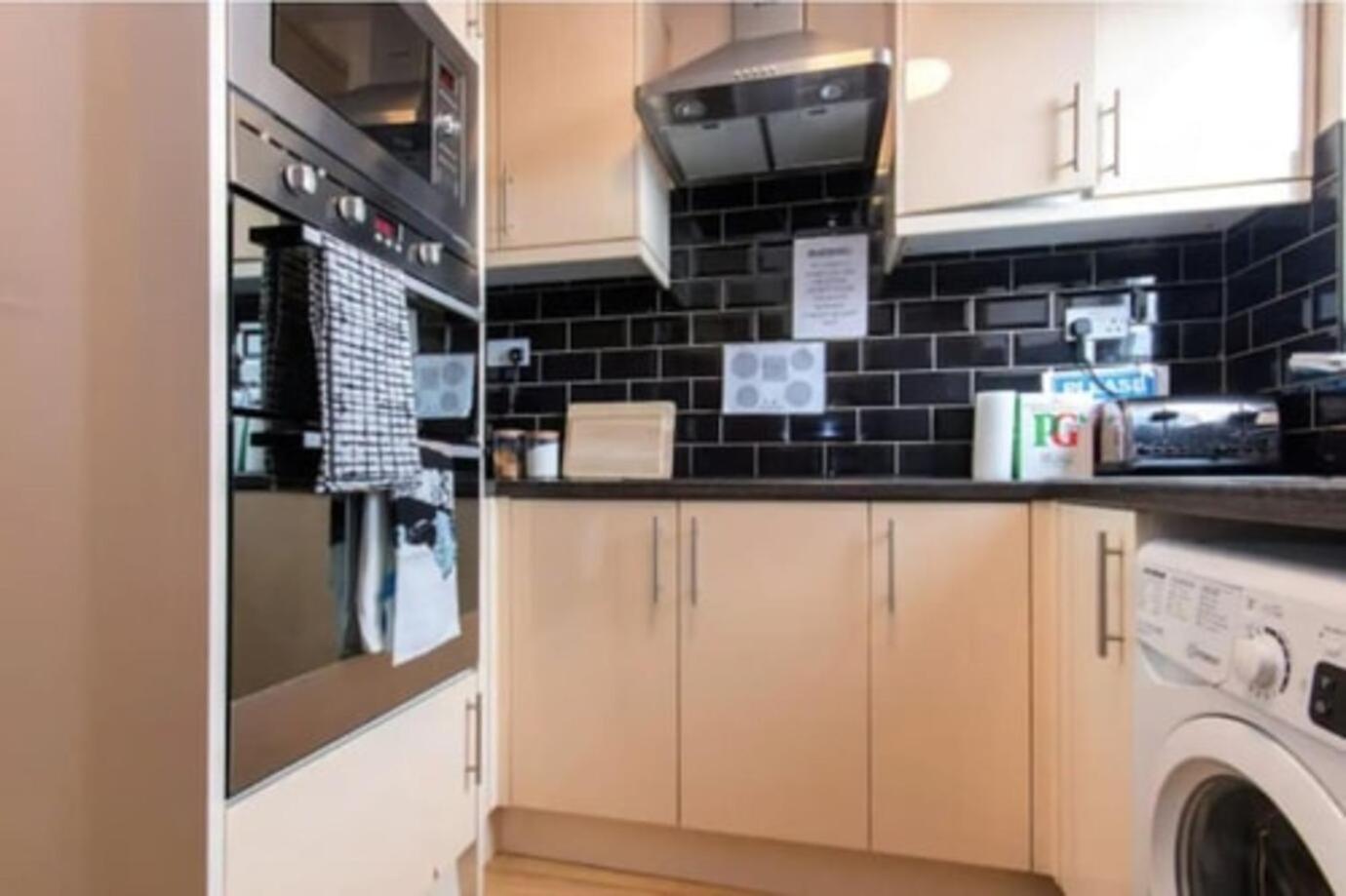 Portobello Rooms By Primecityhosts London